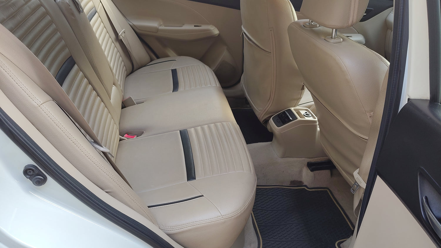 Used 2020 Maruti Suzuki Dzire VXi AMT Petrol Automatic interior RIGHT SIDE REAR DOOR CABIN VIEW