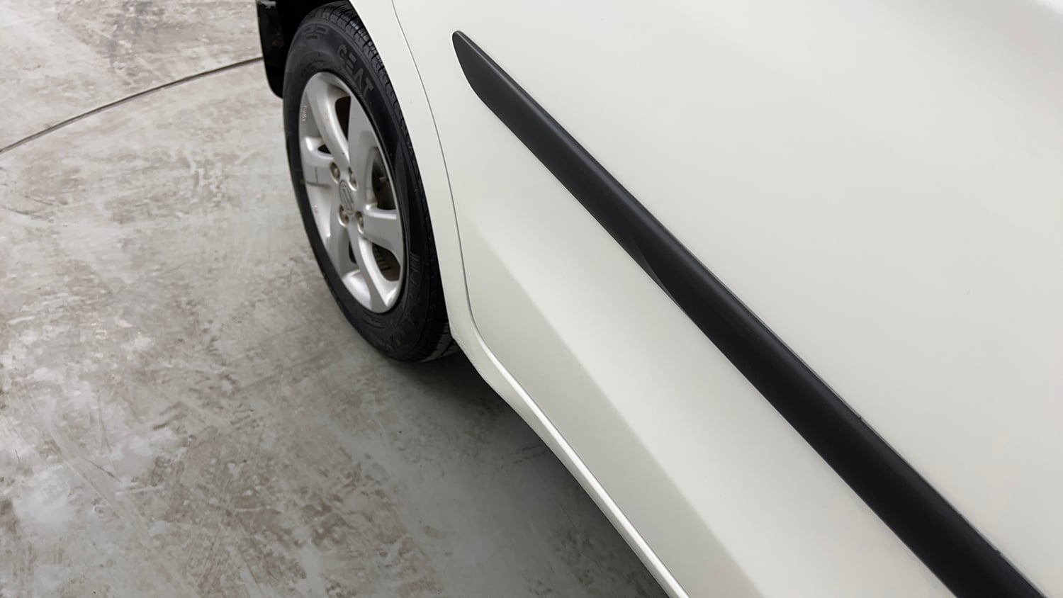 Used 2017 Maruti Suzuki Celerio ZXi Opt Petrol Manual dents MINOR DENT