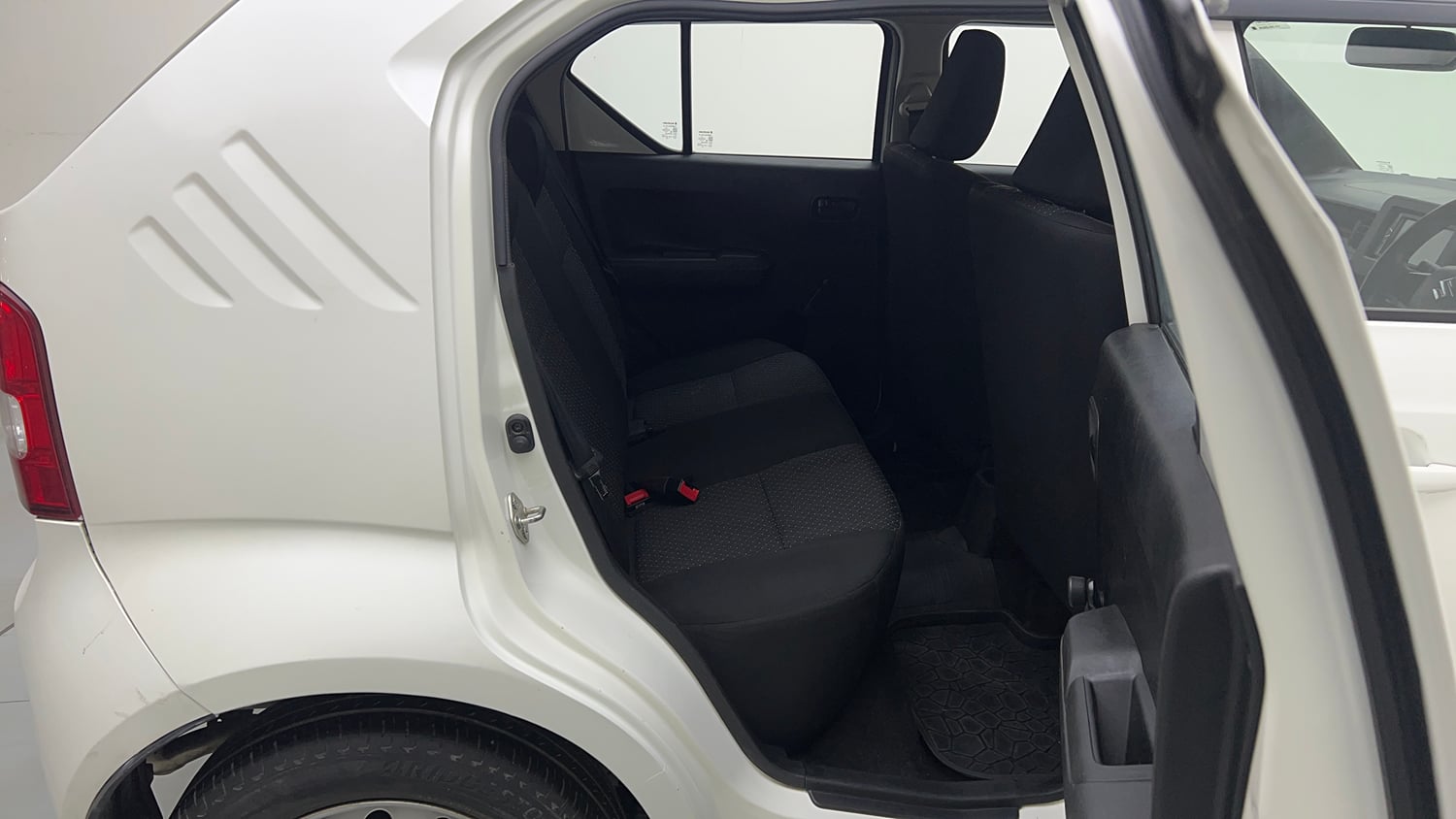 Used 2024 Maruti Suzuki Ignis Sigma 1.2 MT Petrol Manual interior RIGHT SIDE REAR DOOR CABIN VIEW