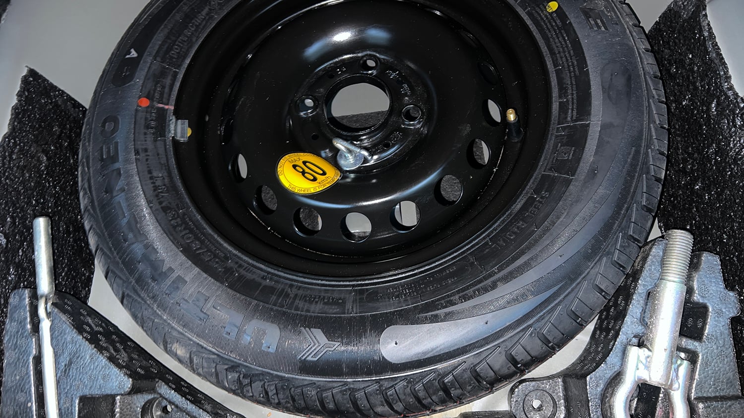 Used 2021 Tata Tigor XZ Plus Petrol Manual tyres SPARE TYRE VIEW