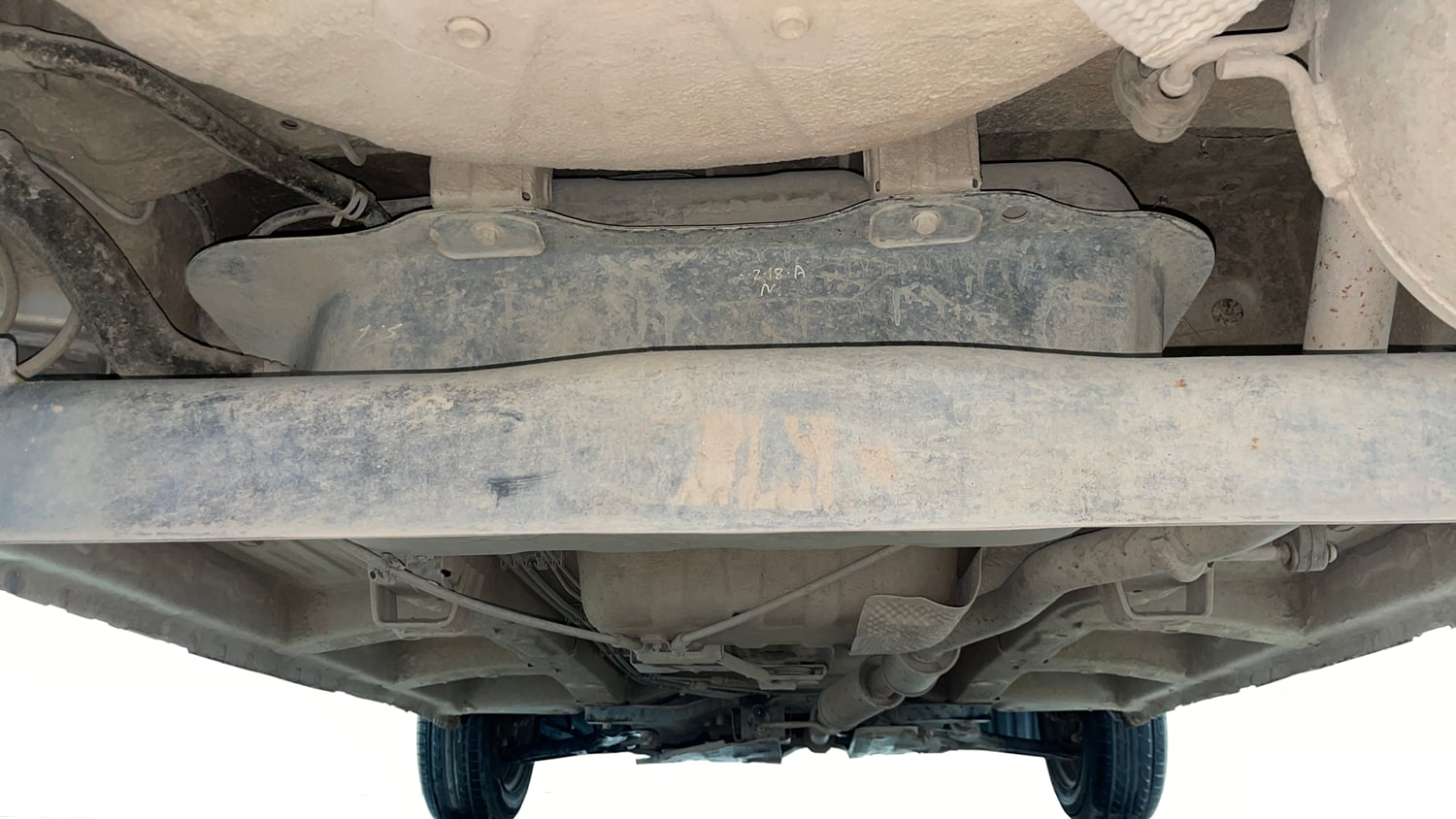 Used 2018 Mahindra KUV100 NXT K2 6 STR Petrol Manual extra REAR UNDERBODY VIEW (TAKEN FROM REAR)