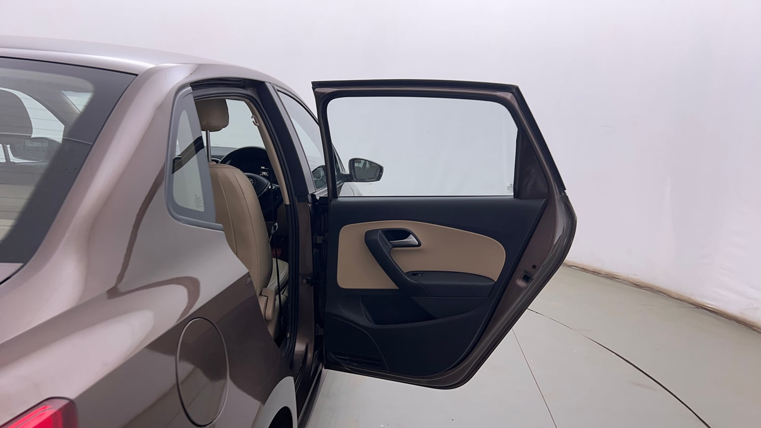 Used 2018 Volkswagen Ameo Highline1.2L Plus (P) 16 Alloy Petrol Manual interior RIGHT REAR DOOR OPEN VIEW