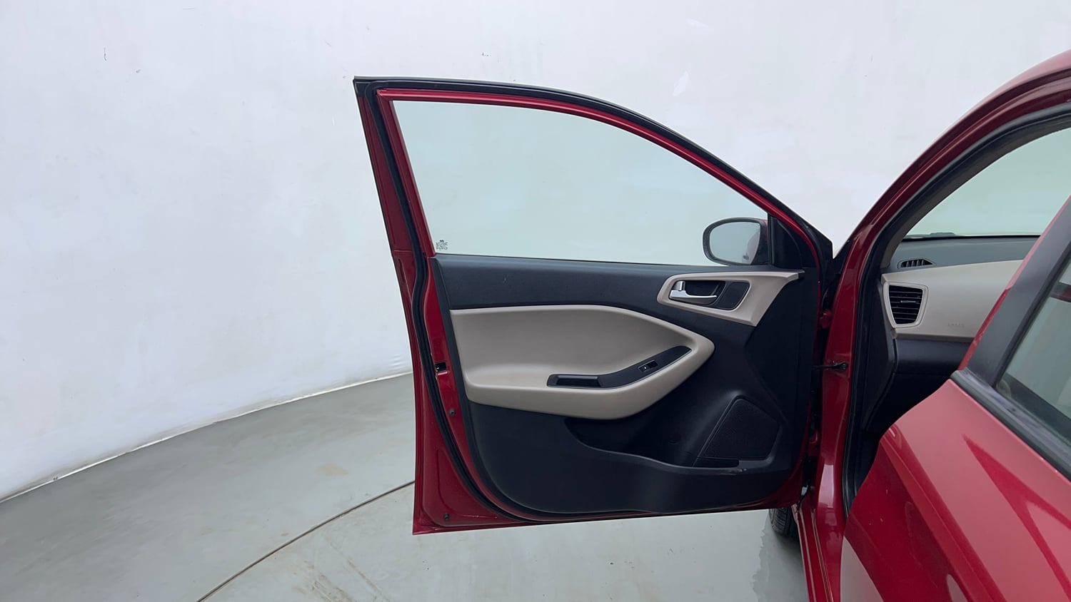 Used 2015 Hyundai Elite i20 Asta 1.2 Petrol Manual interior LEFT FRONT DOOR OPEN VIEW
