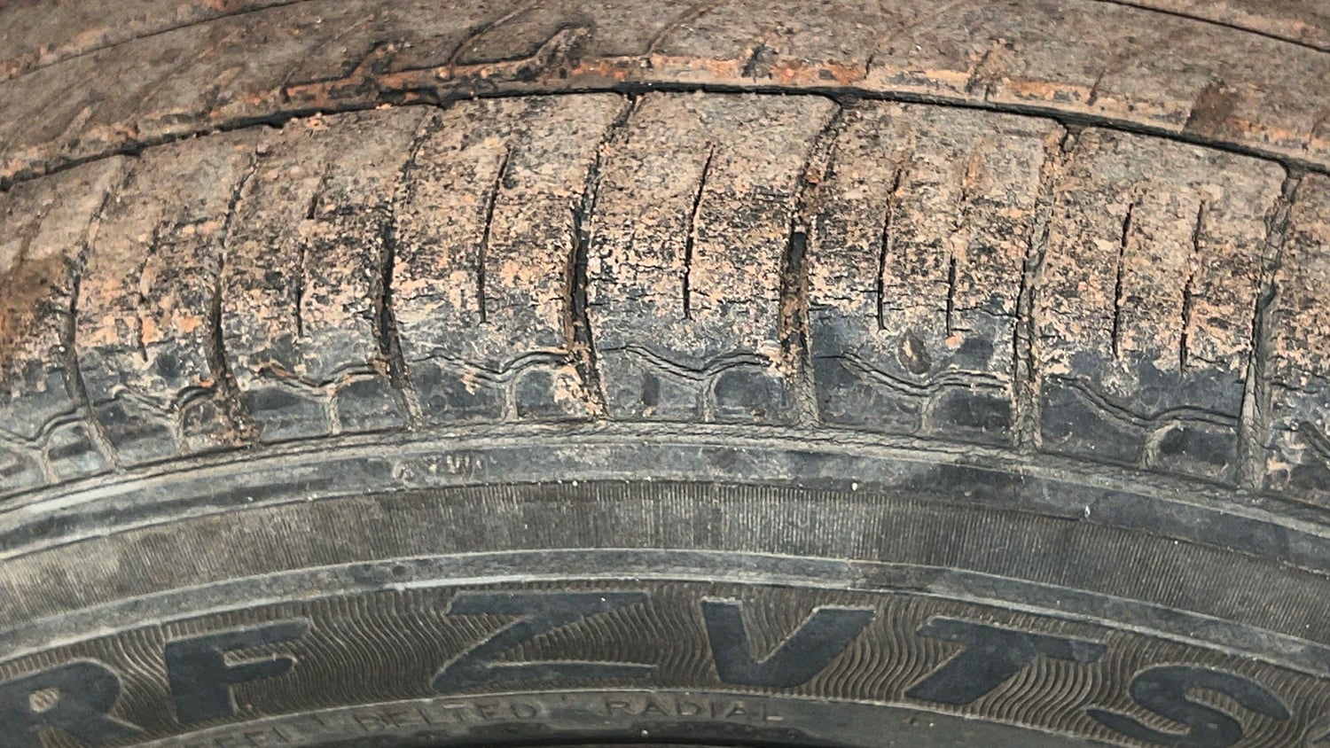 Used 2018 Hyundai Santro Sportz Petrol Manual tyres RIGHT REAR TYRE TREAD VIEW