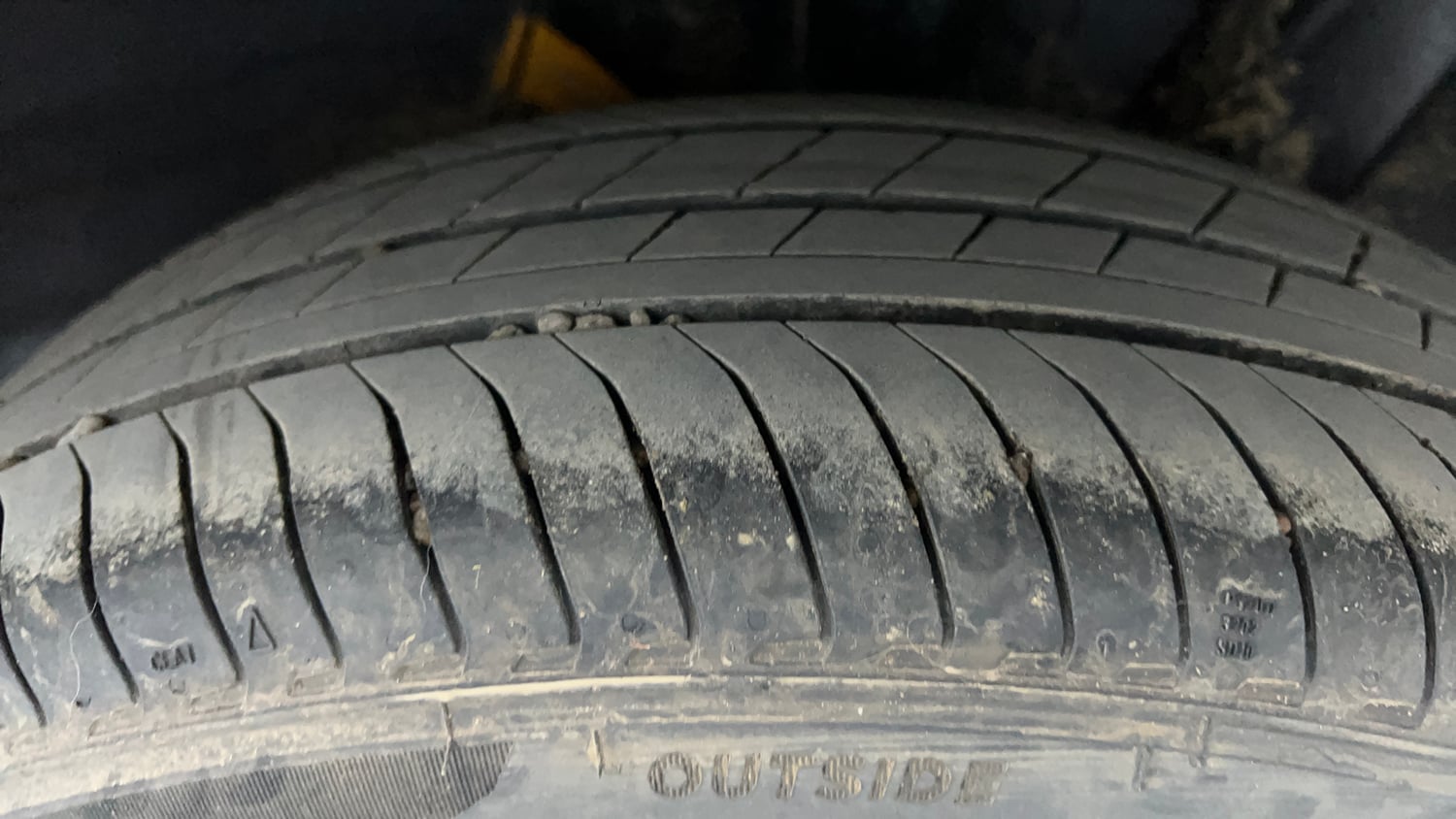 Used 2023 Hyundai Exter SX (O) 1.2 AMT Petrol Automatic tyres LEFT REAR TYRE TREAD VIEW