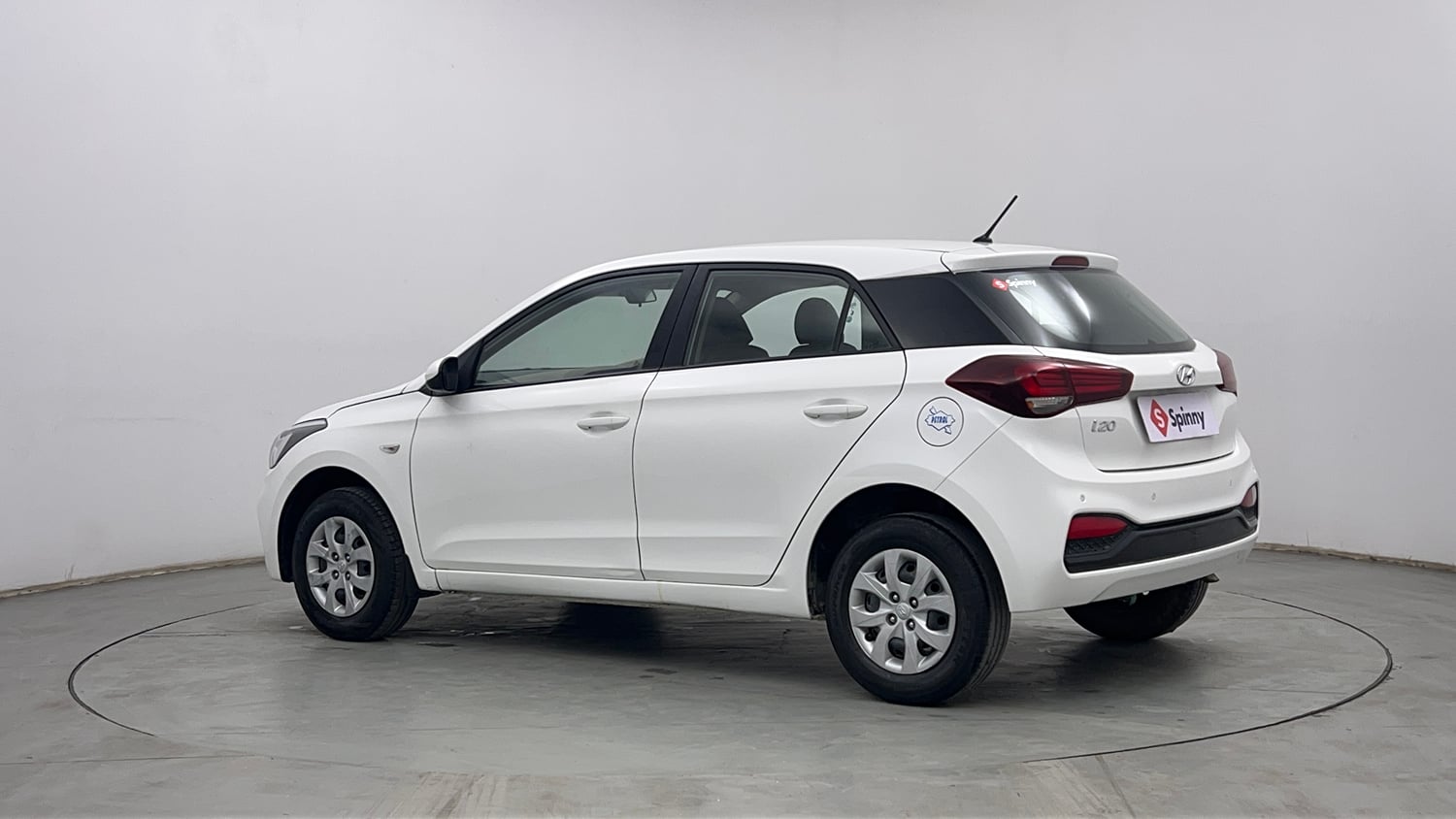 Used 2019 Hyundai Elite i20 Magna Plus 1.2 Petrol Manual exterior LEFT REAR CORNER VIEW