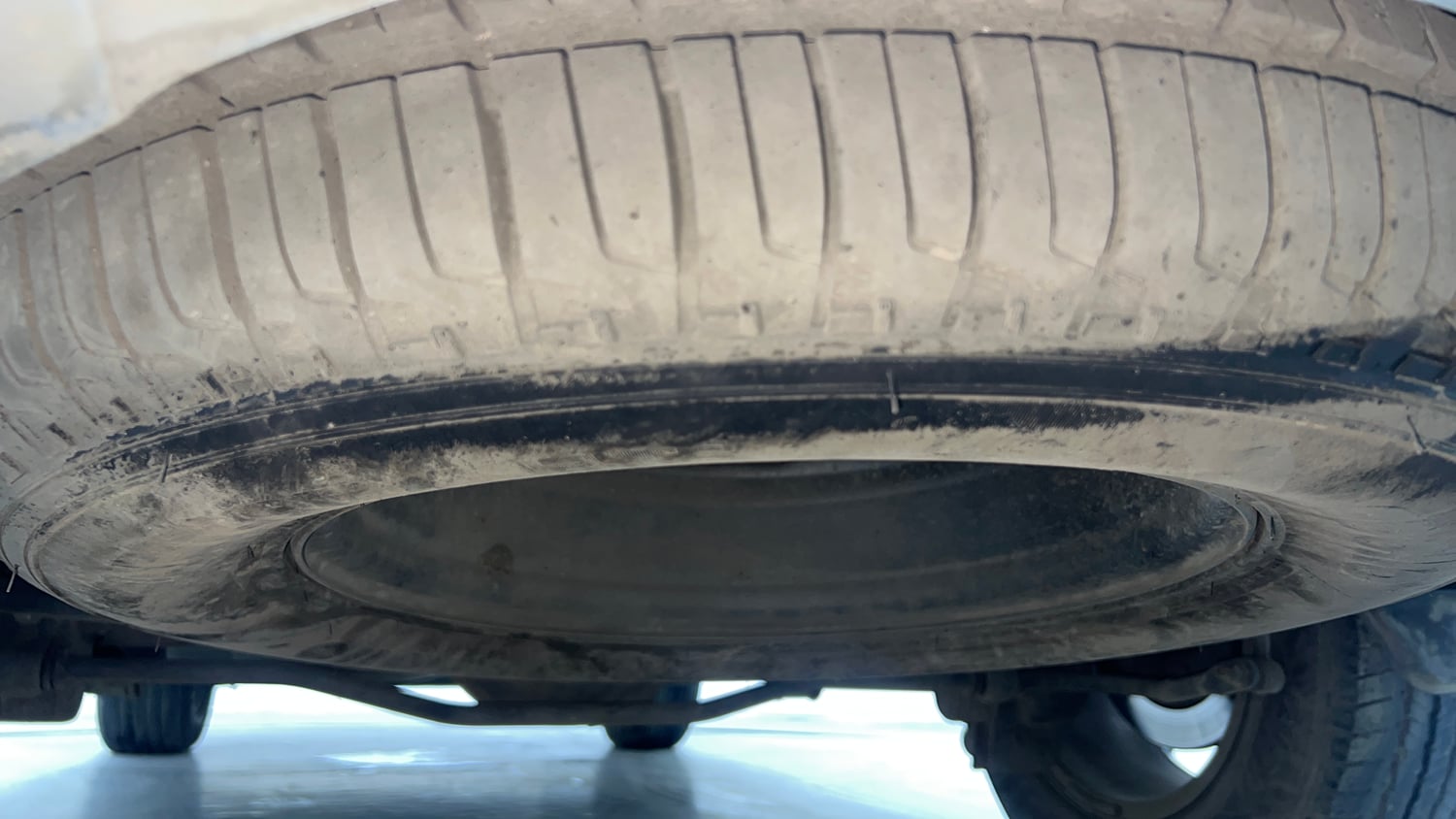 Used 2022 Mahindra Scorpio N Z8 L Petrol AT 7 STR Petrol Automatic tyres SPARE TYRE VIEW