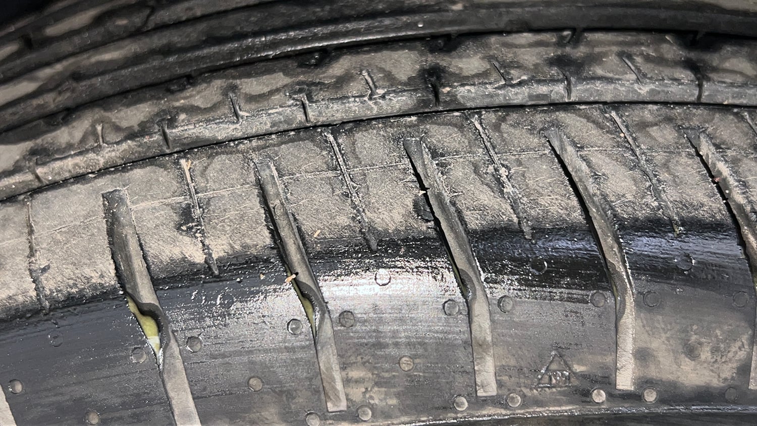 Used 2022 Tata Punch Adventure MT Petrol Manual tyres LEFT FRONT TYRE TREAD VIEW