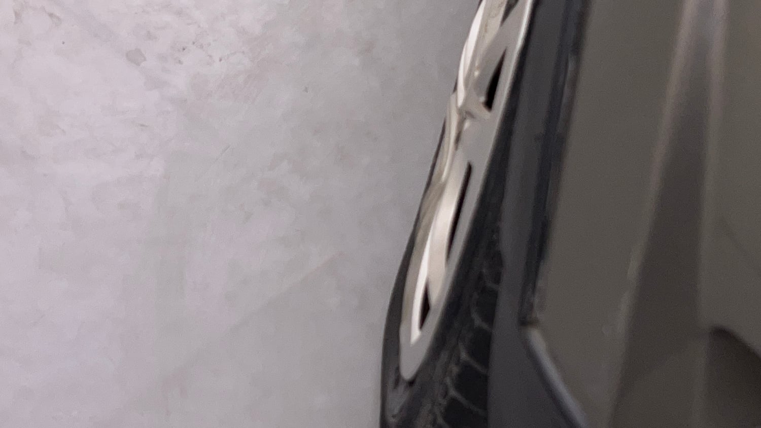 Used 2017 Mahindra KUV100 K4 6 STR Petrol Manual dents MINOR SCRATCH