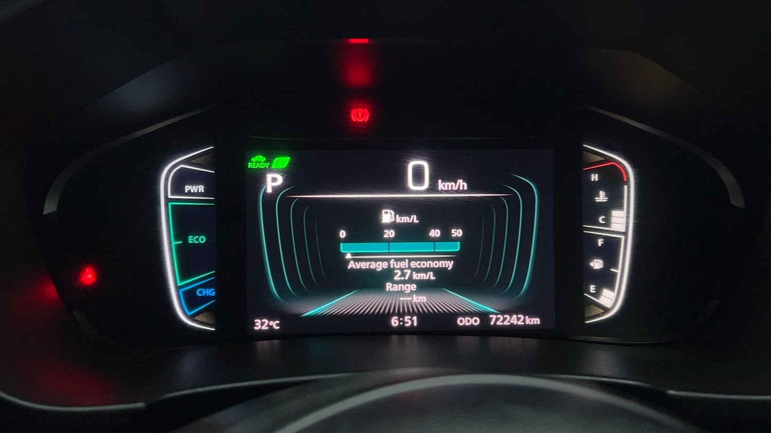 Used 2023 Maruti Suzuki Grand Vitara Alpha Plus Intelligent Hybrid eCVT Hybrid Automatic interior CLUSTERMETER VIEW