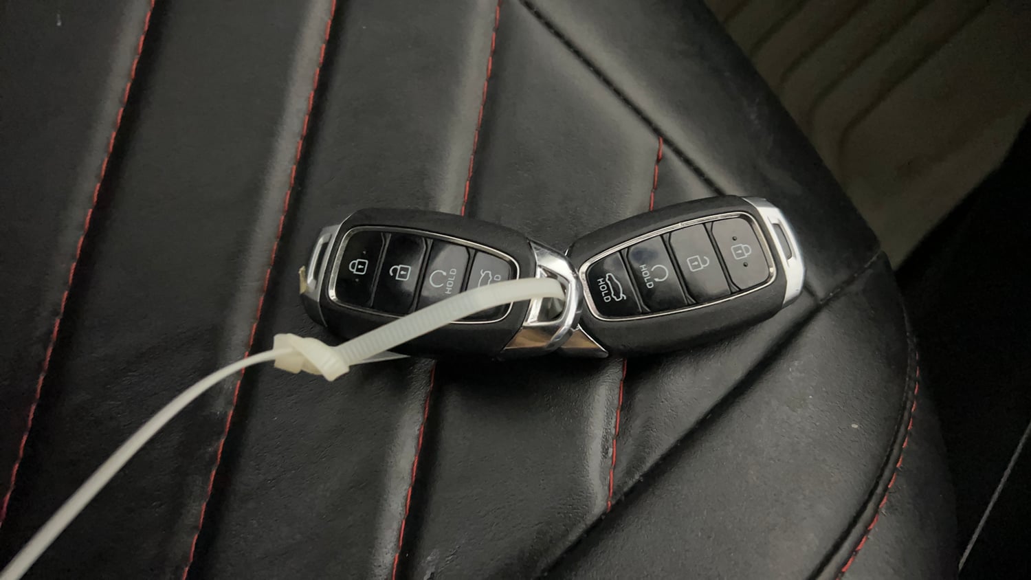 Used 2023 Hyundai Verna SX 1.5 Petrol MT Petrol Manual extra CAR KEY VIEW