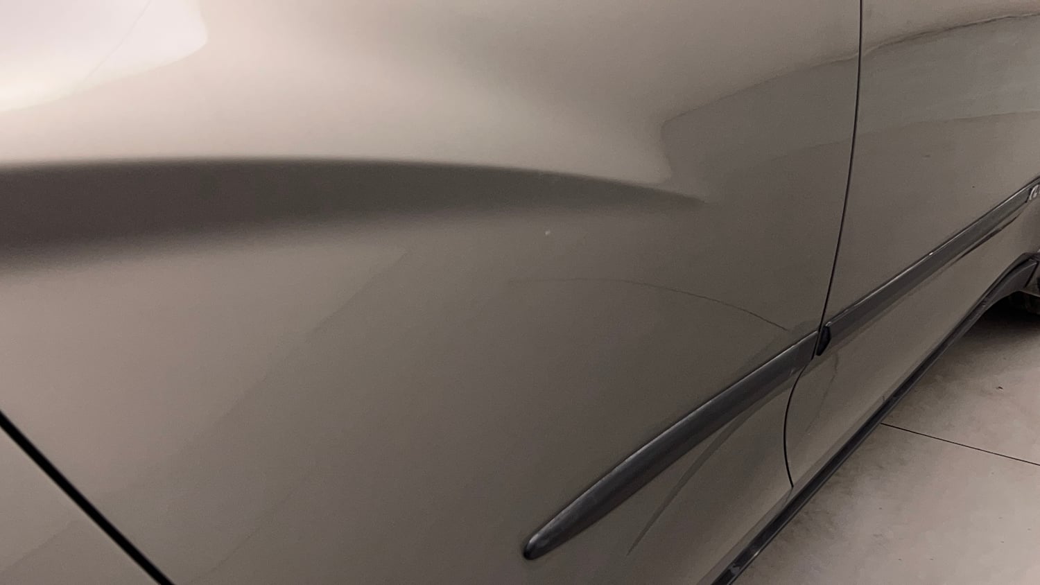 Used 2017 Mahindra KUV100 K4 6 STR Petrol Manual dents MINOR SCRATCH