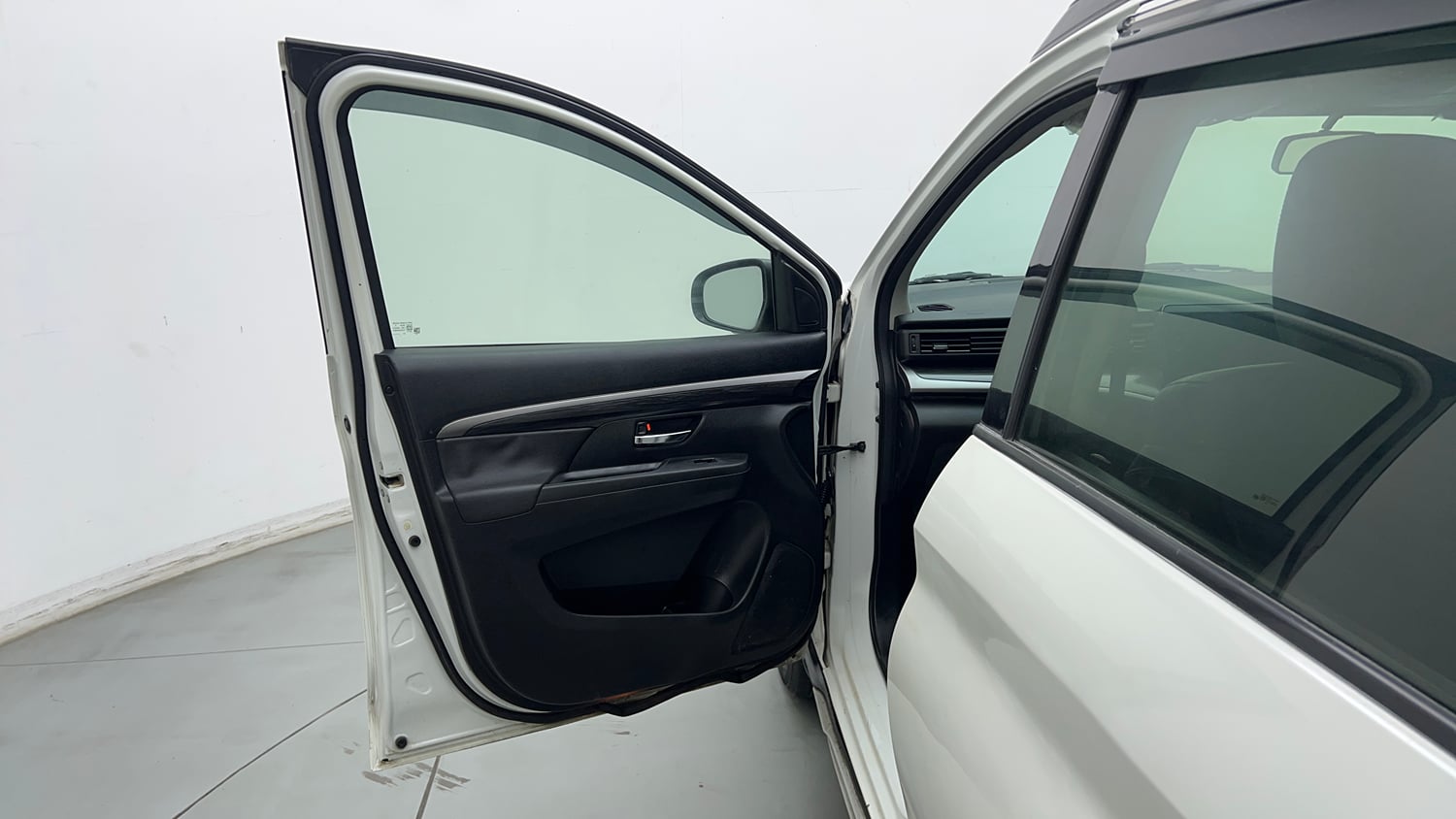 Used 2022 Maruti Suzuki XL6 Alpha Plus MT Petrol Petrol Manual interior LEFT FRONT DOOR OPEN VIEW