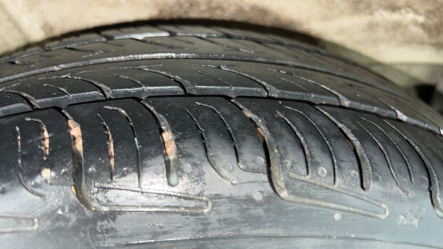 Used 2017 Maruti Suzuki Ignis Zeta 1.2 MT Petrol Manual tyres RIGHT REAR TYRE TREAD VIEW