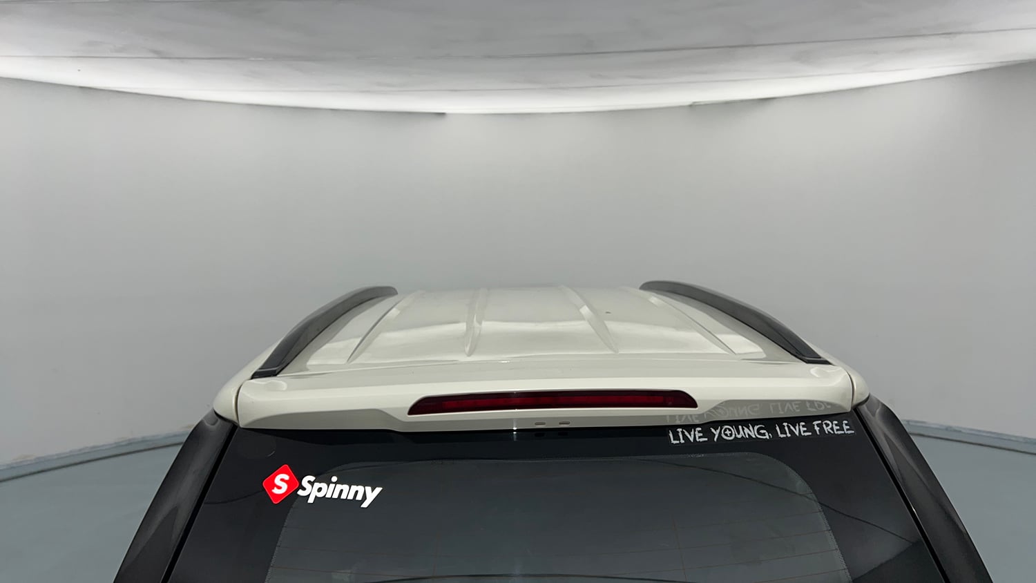 Used 2018 Mahindra XUV500 W7 AT Diesel Automatic exterior EXTERIOR ROOF VIEW
