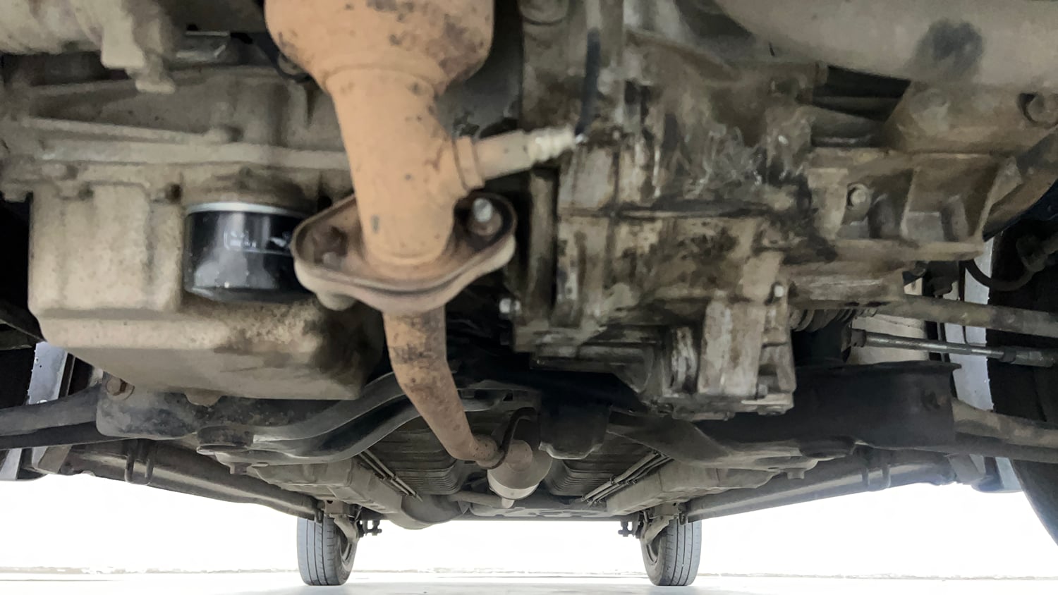 Used 2015 Maruti Suzuki Wagon R LXI CNG Cng Manual extra FRONT LEFT UNDERBODY VIEW