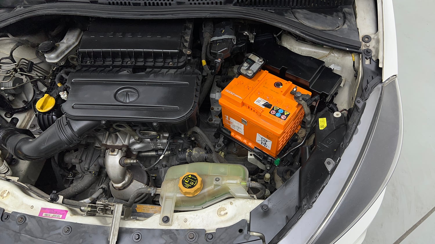 Used 2020 Tata Tiago XZA Plus Petrol Automatic engine ENGINE LEFT SIDE VIEW