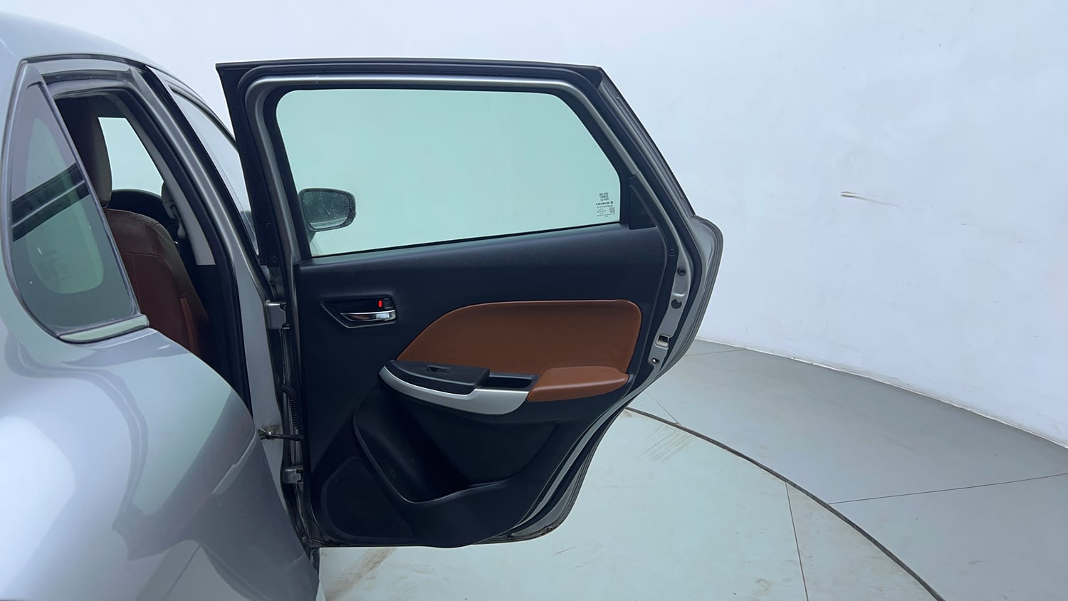 Used 2018 Maruti Suzuki Baleno Alpha 1.2 Petrol Manual interior RIGHT REAR DOOR OPEN VIEW