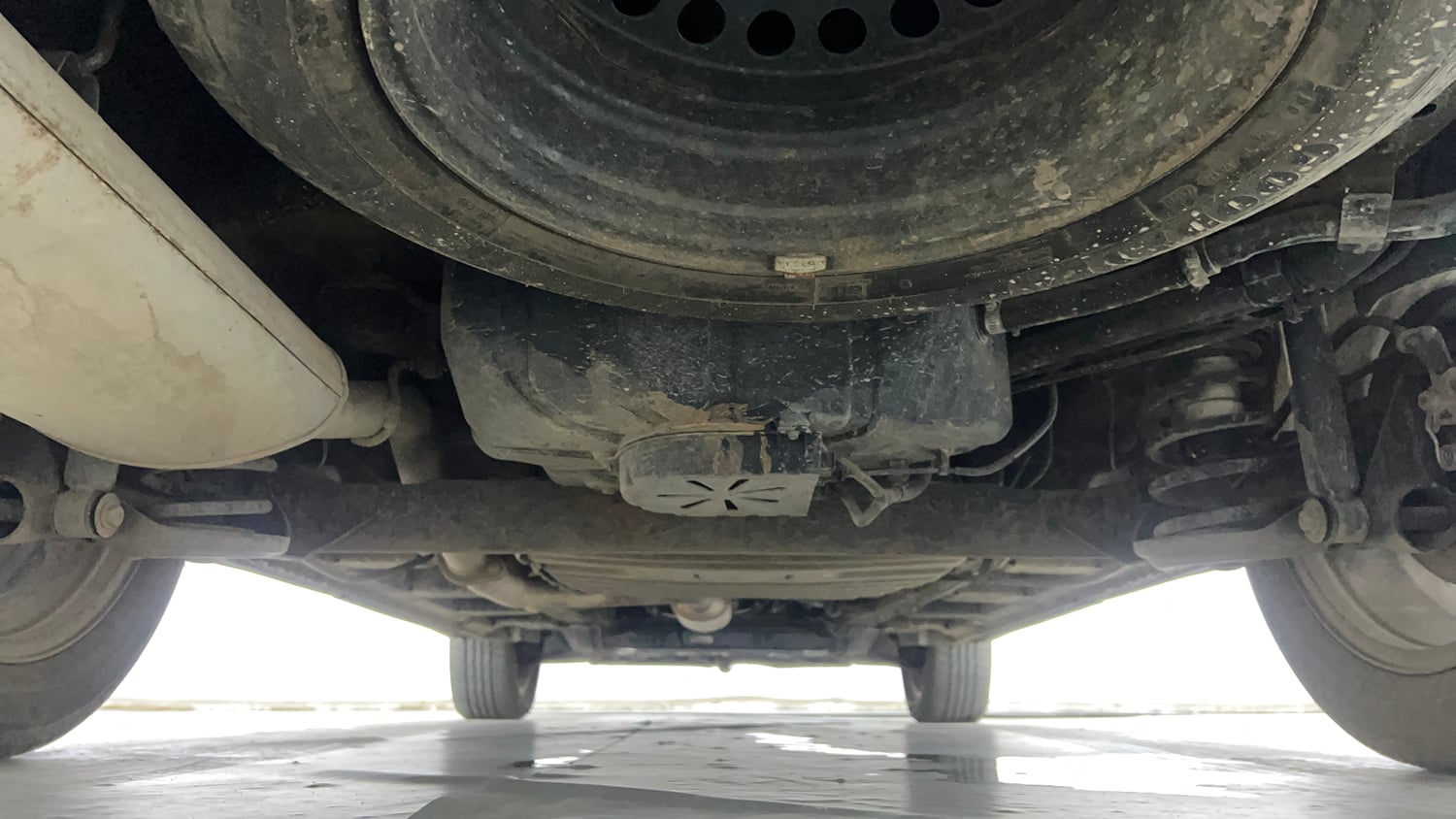 Used 2020 MG Motors Hector Sharp 2.0 Diesel Dual Tone Diesel Manual extra REAR UNDERBODY VIEW (TAKEN FROM REAR)