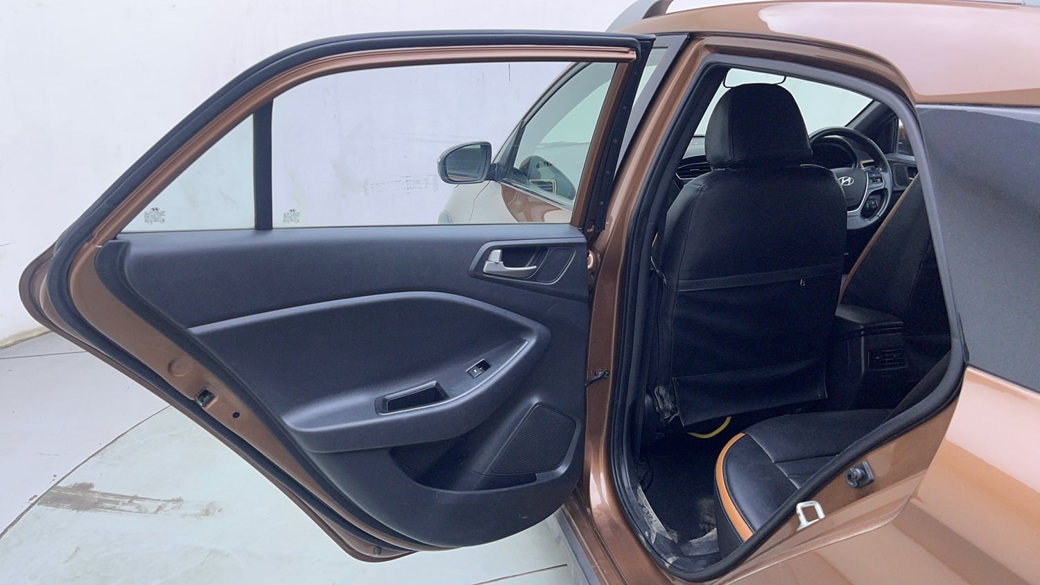 Used 2018 Hyundai i20 Active 1.2 SX Petrol Manual interior LEFT REAR DOOR OPEN VIEW