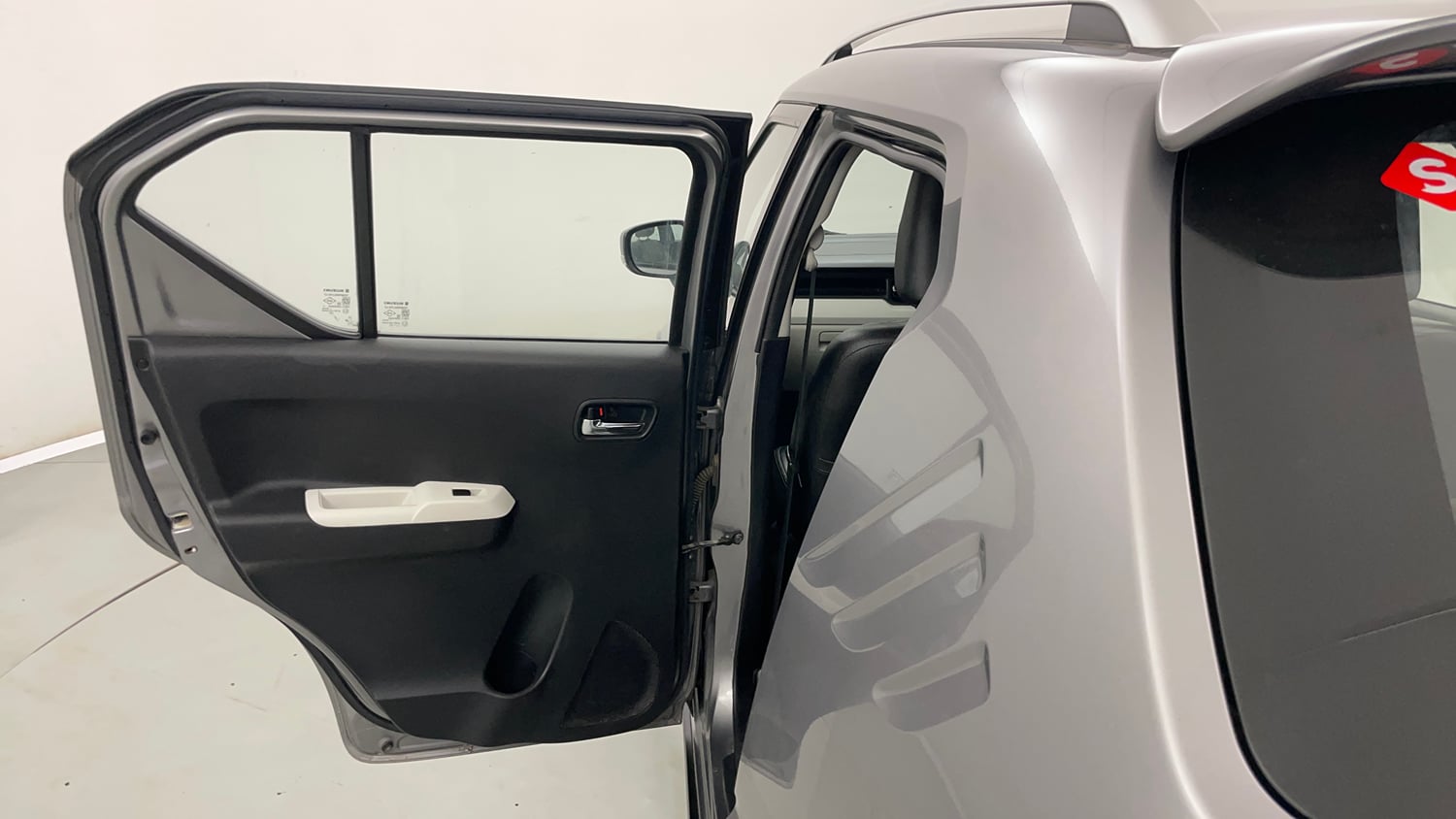 Used 2022 Maruti Suzuki Ignis Delta 1.2 MT Petrol Manual interior LEFT REAR DOOR OPEN VIEW