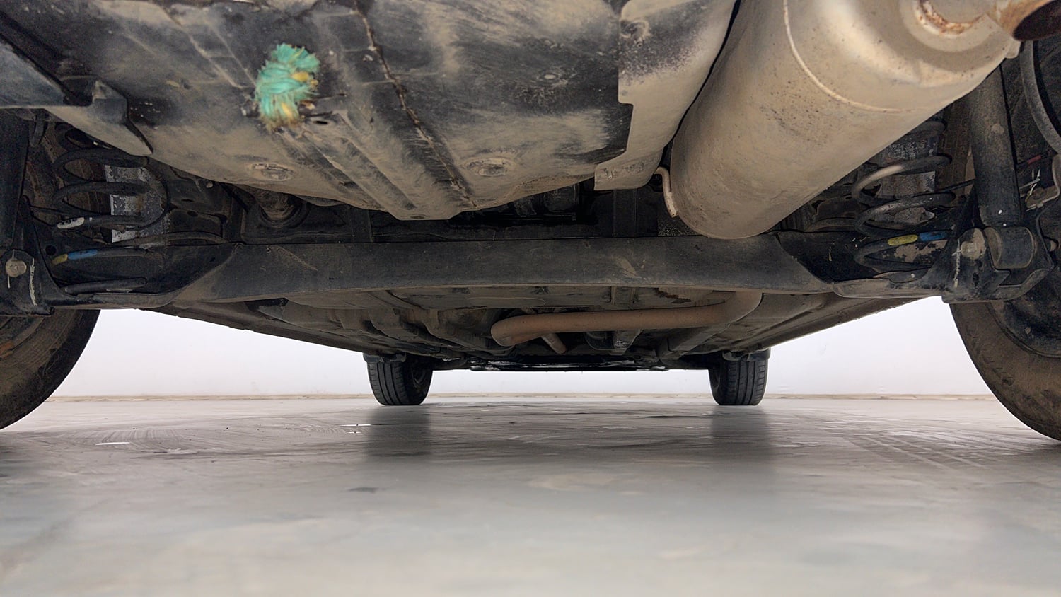 Used 2019 Hyundai Elite i20 Magna Plus 1.2 Petrol Manual extra REAR UNDERBODY VIEW (TAKEN FROM REAR)