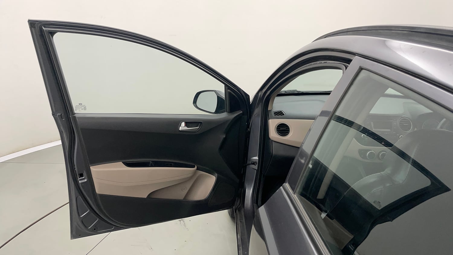 Used 2016 Hyundai Grand i10 Sportz 1.2 Kappa VTVT Petrol Manual interior LEFT FRONT DOOR OPEN VIEW