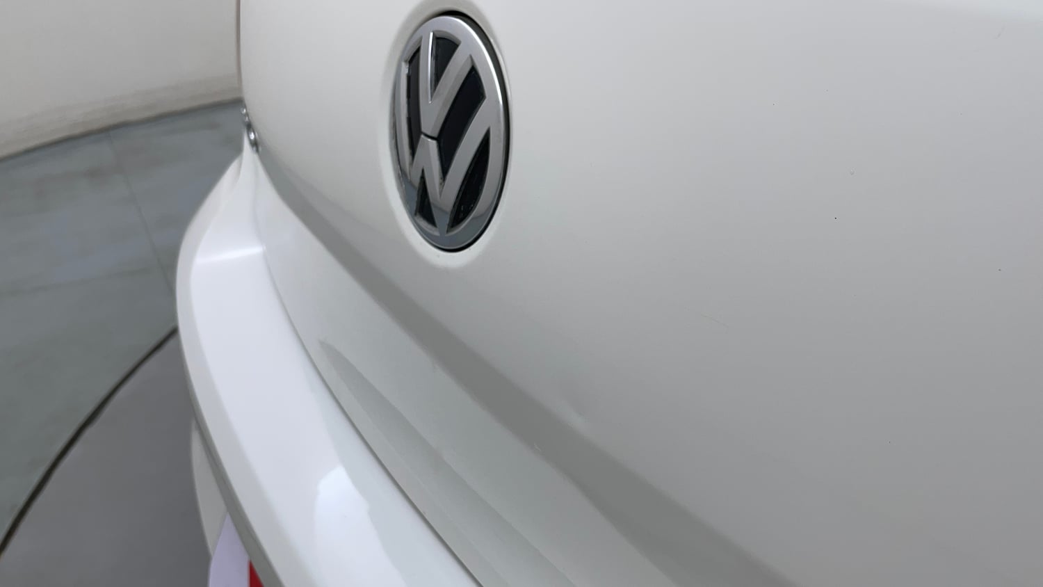 Used 2015 Volkswagen Polo Trendline 1.2L (P) Petrol Manual dents MINOR DENT
