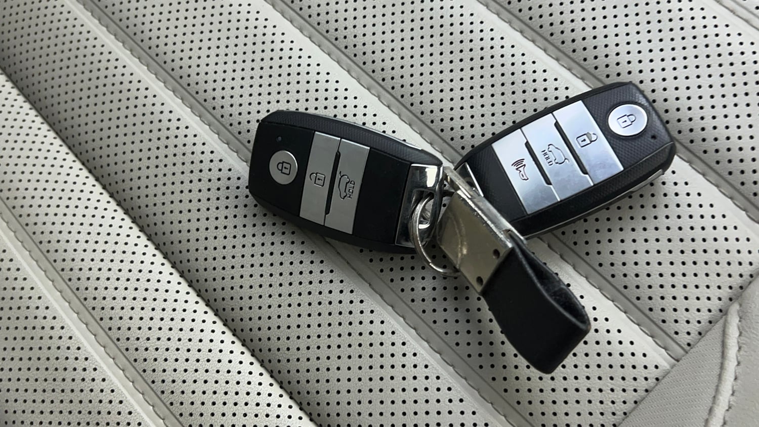 Used 2020 Kia Seltos GTX Plus AT 1.5 Diesel Diesel Automatic extra CAR KEY VIEW