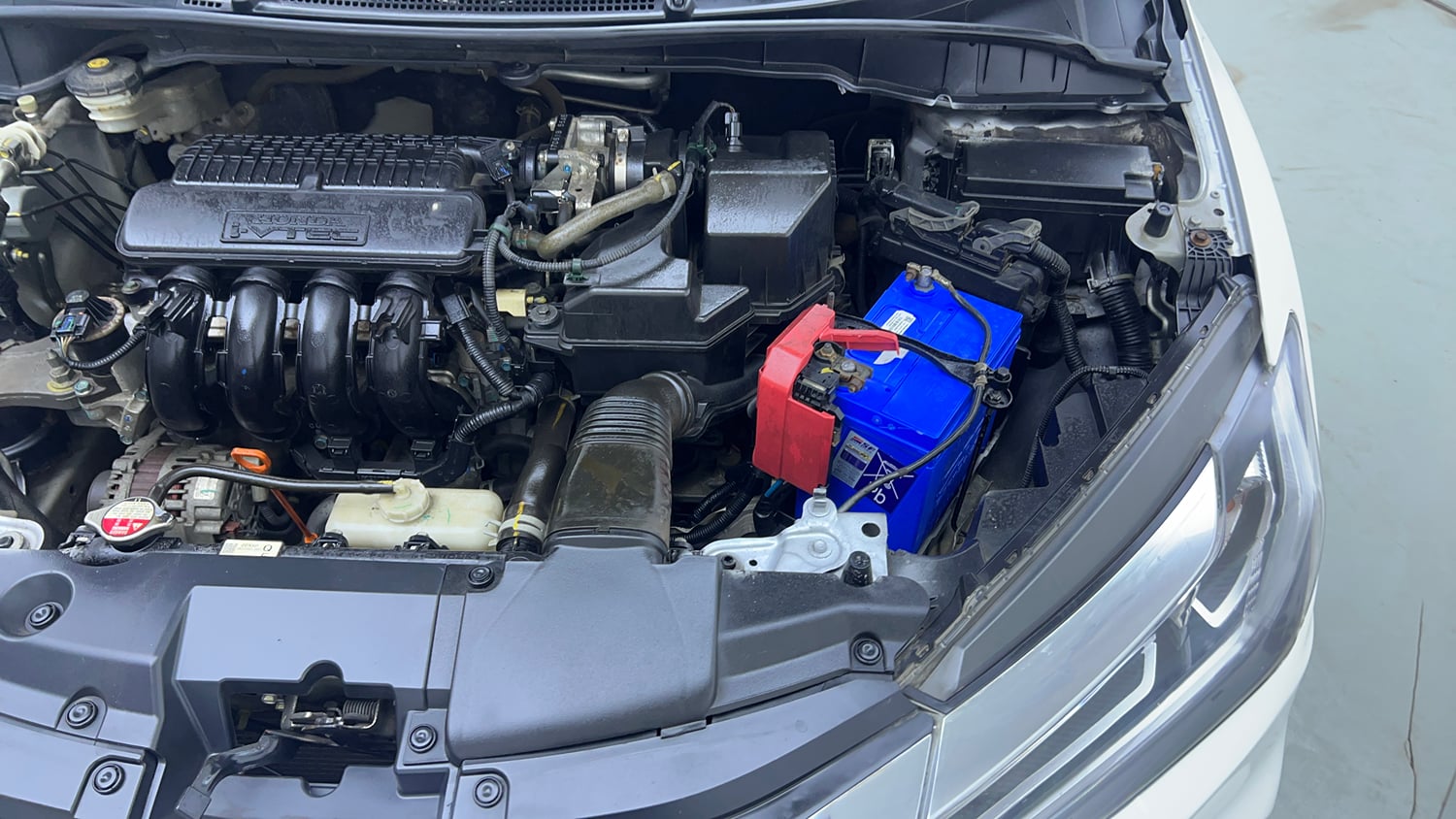 Used 2017 Honda City ZX CVT Petrol Petrol Automatic engine ENGINE LEFT SIDE VIEW