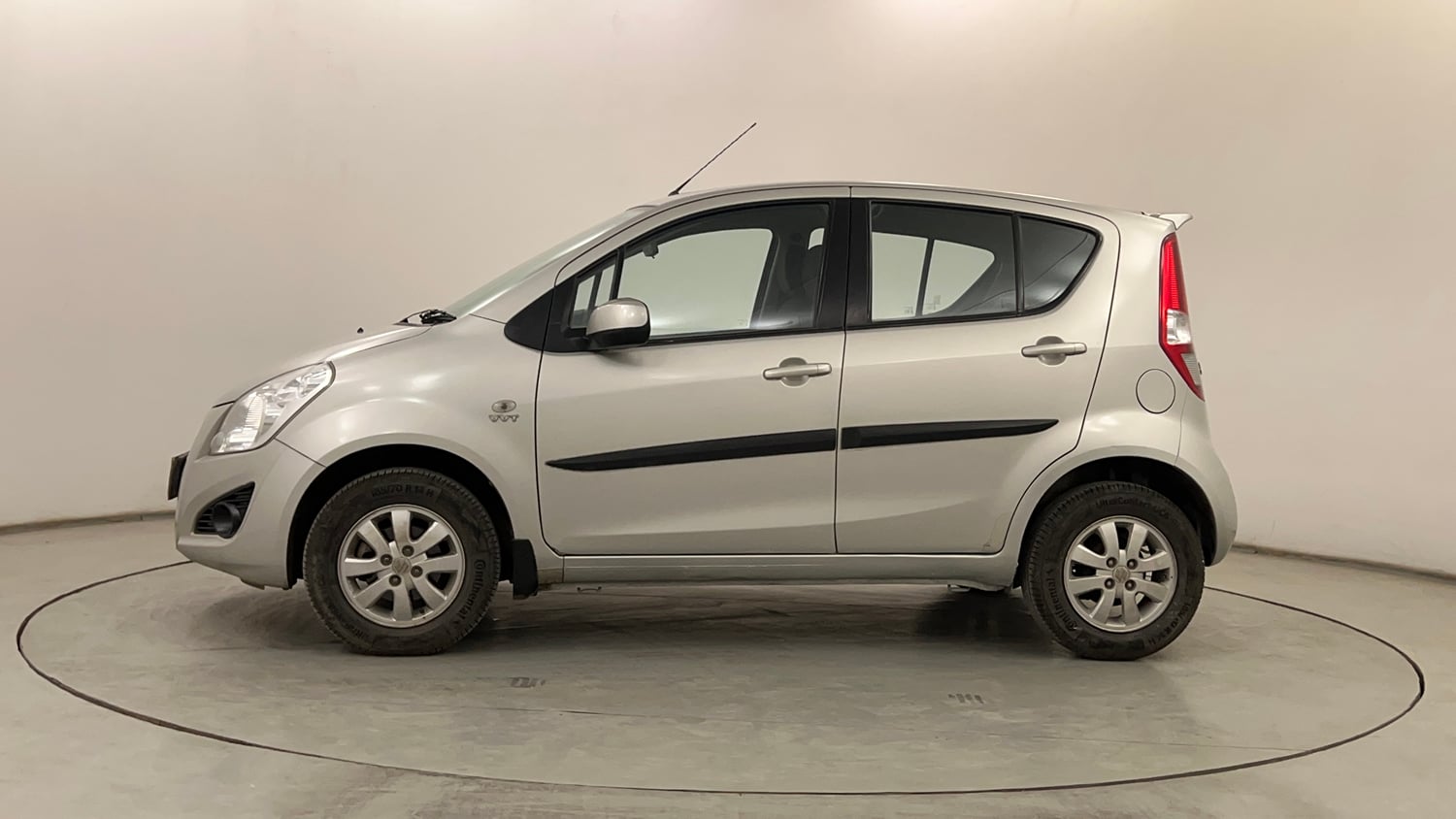 Used 2015 Maruti Suzuki Ritz Zxi BS-IV Petrol Manual exterior LEFT SIDE VIEW