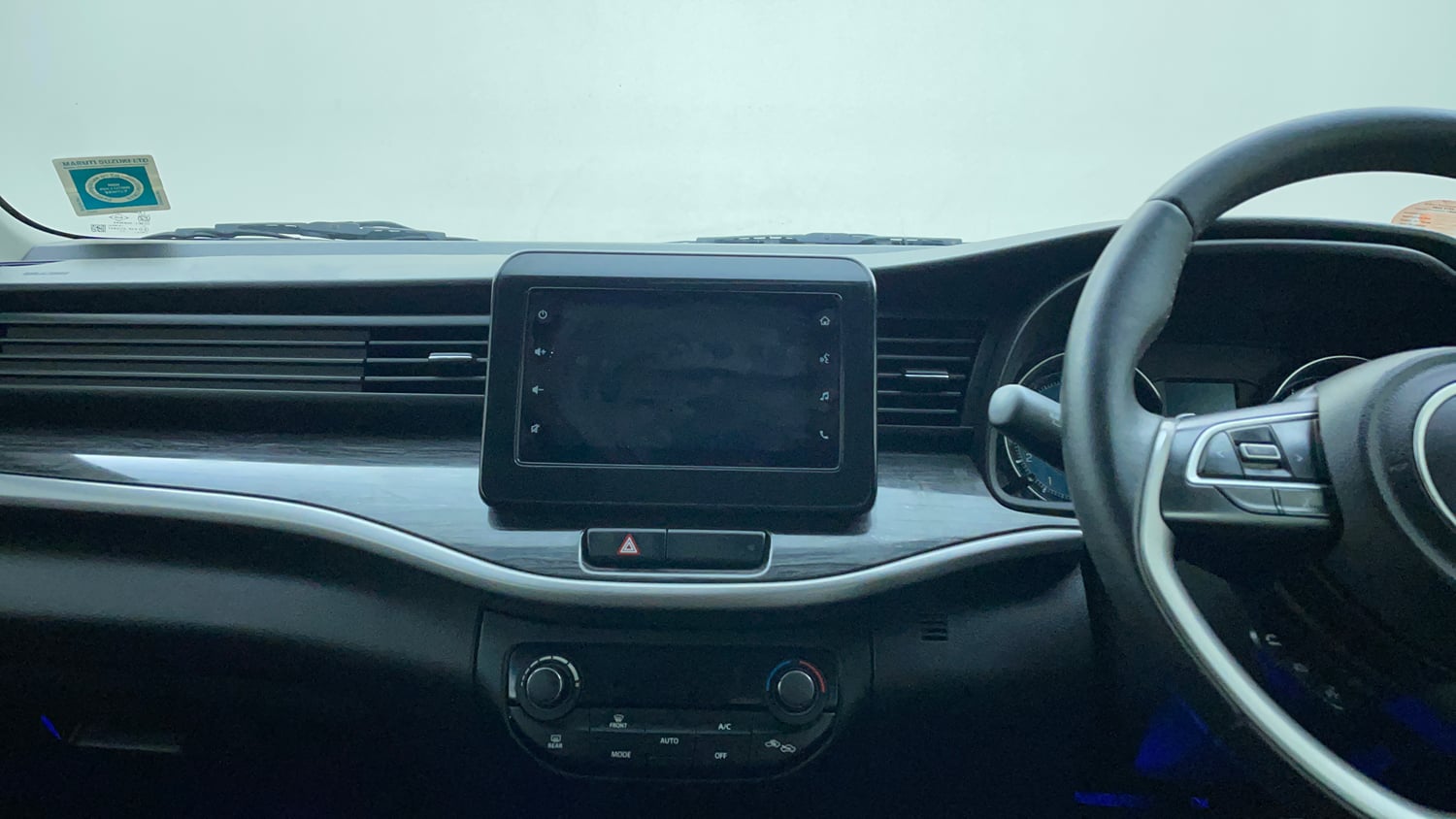 Used 2022 Maruti Suzuki XL6 Alpha Plus AT Petrol Petrol Automatic interior MUSIC SYSTEM & AC CONTROL VIEW