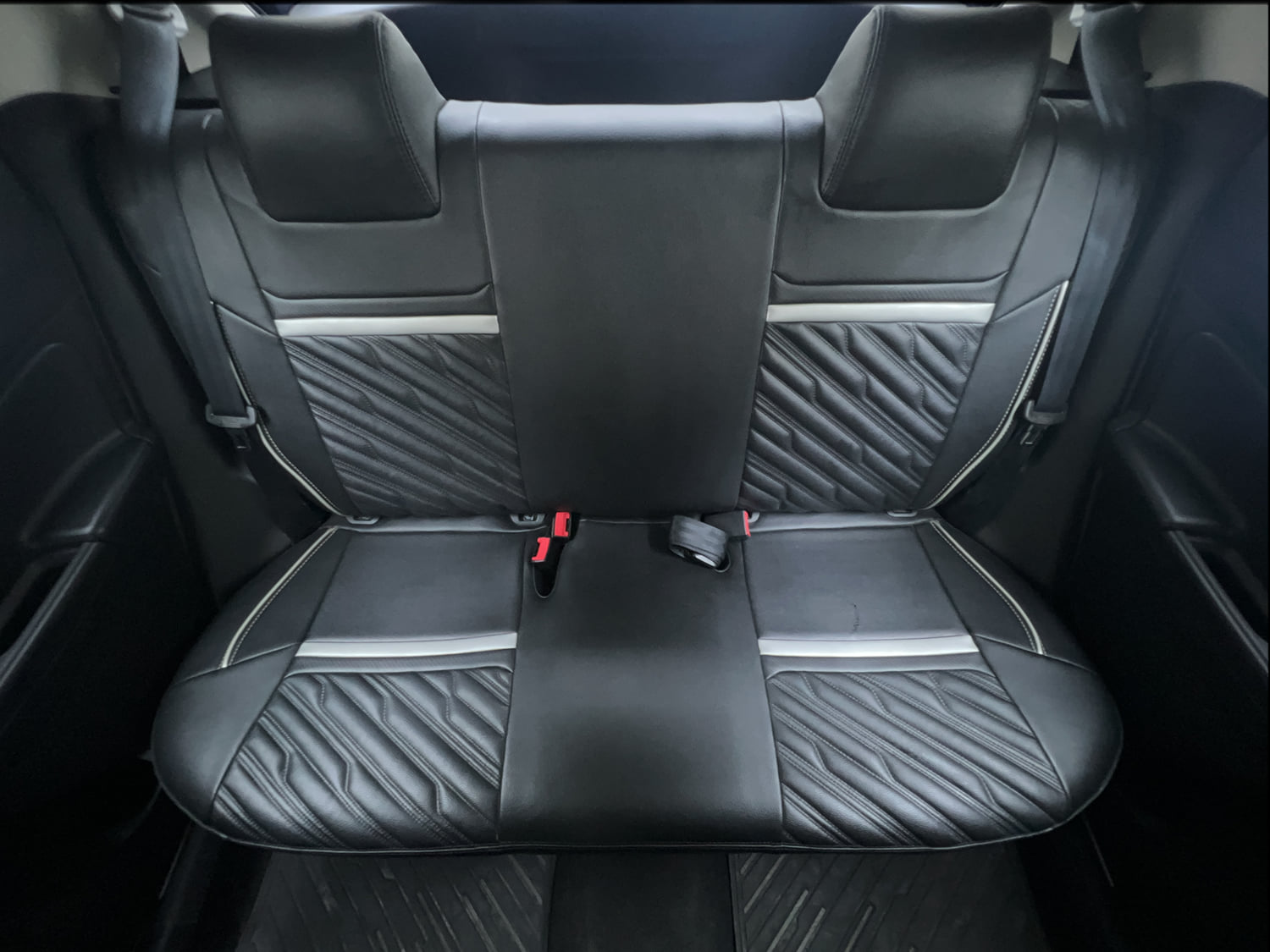 Used 2019 Maruti Suzuki Swift VXi AMT Petrol Automatic interior REAR SEAT CONDITION VIEW