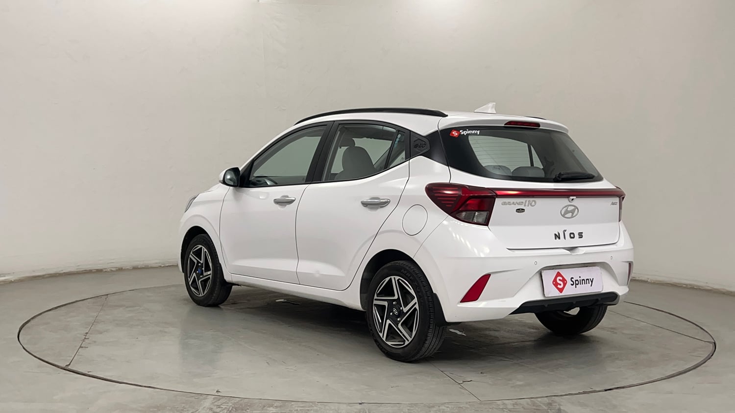 Used 2024 Hyundai Grand i10 Nios Asta 1.2 Kappa AMT Petrol Automatic exterior LEFT REAR CORNER VIEW
