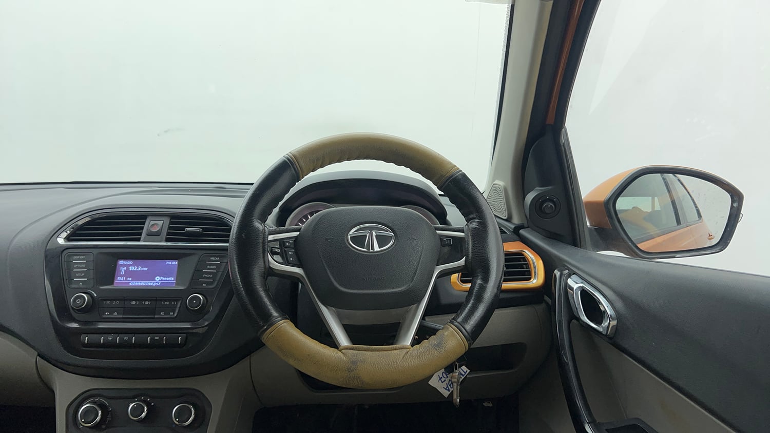 Used 2016 Tata Tiago Revotron XZ Petrol Manual interior STEERING VIEW