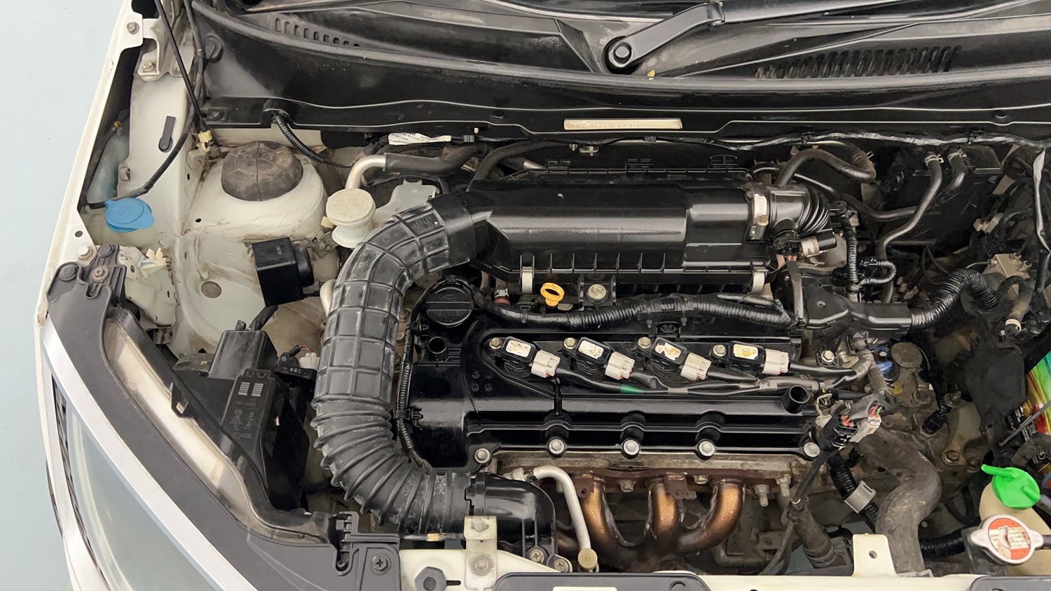 Used 2017 Maruti Suzuki Ignis Zeta 1.2 MT Petrol Manual engine ENGINE RIGHT SIDE VIEW