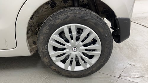 Used 2015 Maruti Suzuki Celerio VXi AMT Petrol Automatic tyres LEFT REAR TYRE RIM VIEW