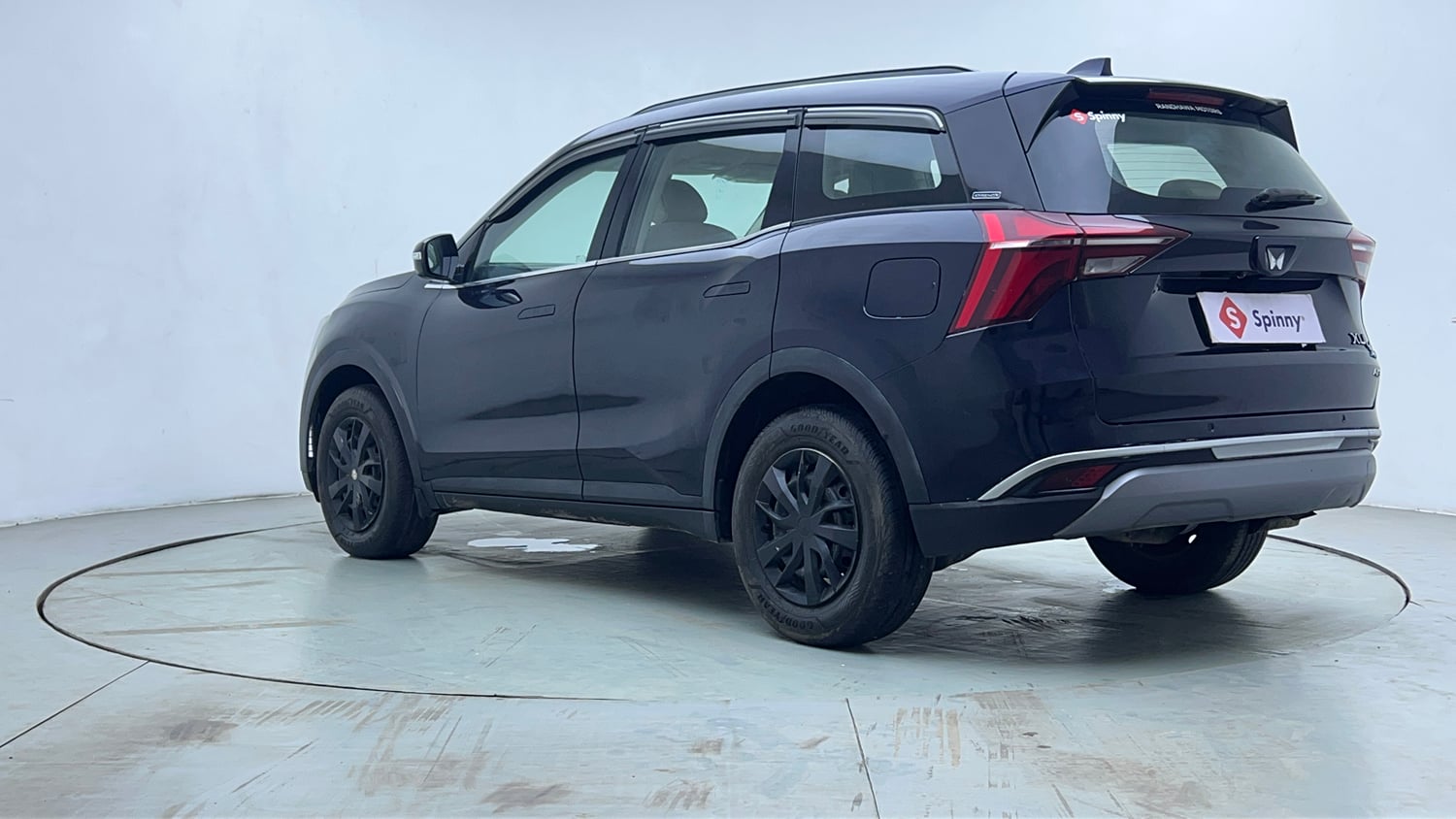 Used 2023 Mahindra XUV700 AX 3 Diesel MT 7 STR Diesel Manual exterior LEFT REAR CORNER VIEW