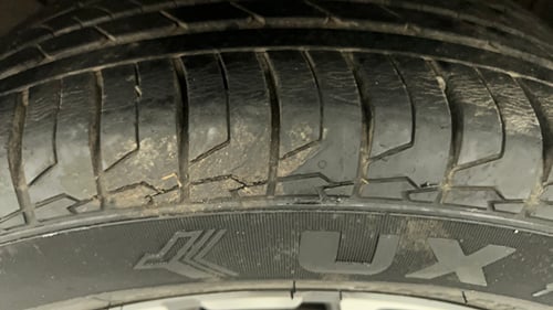 Used 2022 Kia Seltos GTX Plus 1.4 DCT Petrol Automatic tyres LEFT FRONT TYRE TREAD VIEW