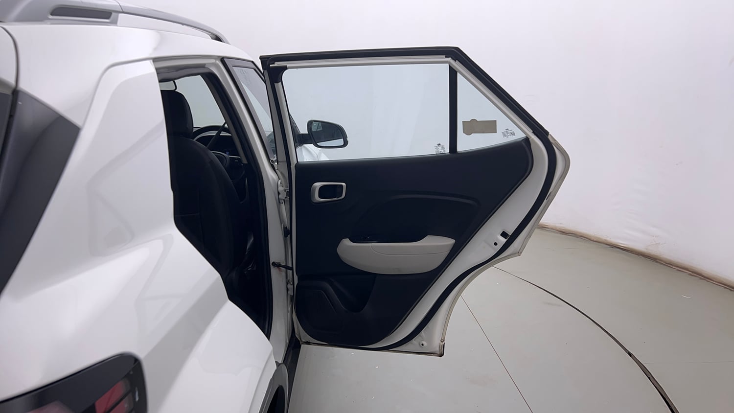 Used 2022 Hyundai Venue SX 1.2 Petrol Petrol Manual interior RIGHT REAR DOOR OPEN VIEW