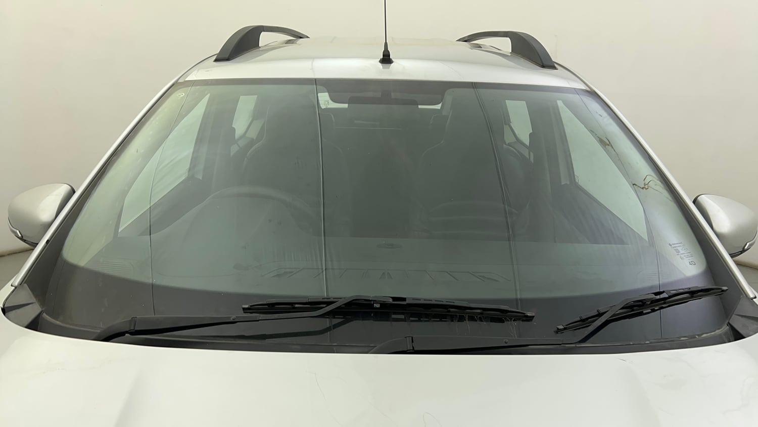 Used 2021 Renault Triber RXZ EASY-R AMT Petrol Automatic exterior FRONT WINDSHIELD VIEW