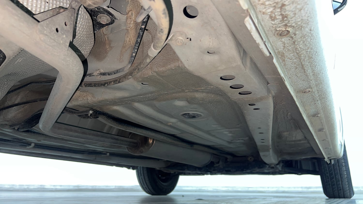 Used 2024 Maruti Suzuki Wagon R VXI 1.0 Petrol Manual extra REAR RIGHT UNDERBODY VIEW