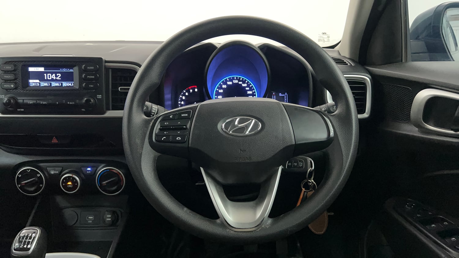 Used 2020 Hyundai Venue S 1.0 Turbo Petrol Manual interior STEERING VIEW