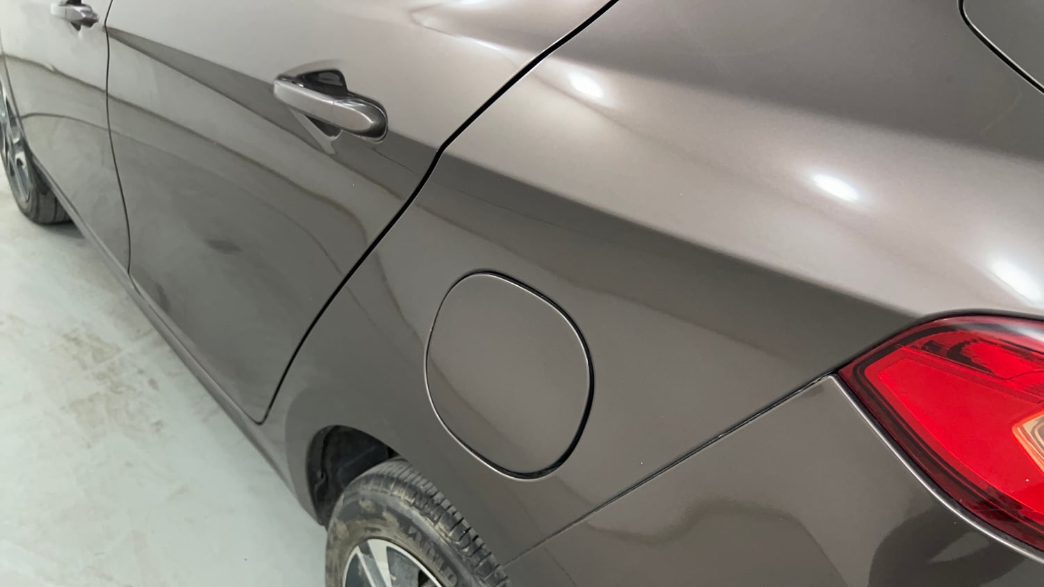 Used 2018 Tata Tigor Revotron XZA Petrol Automatic dents MINOR SCRATCH