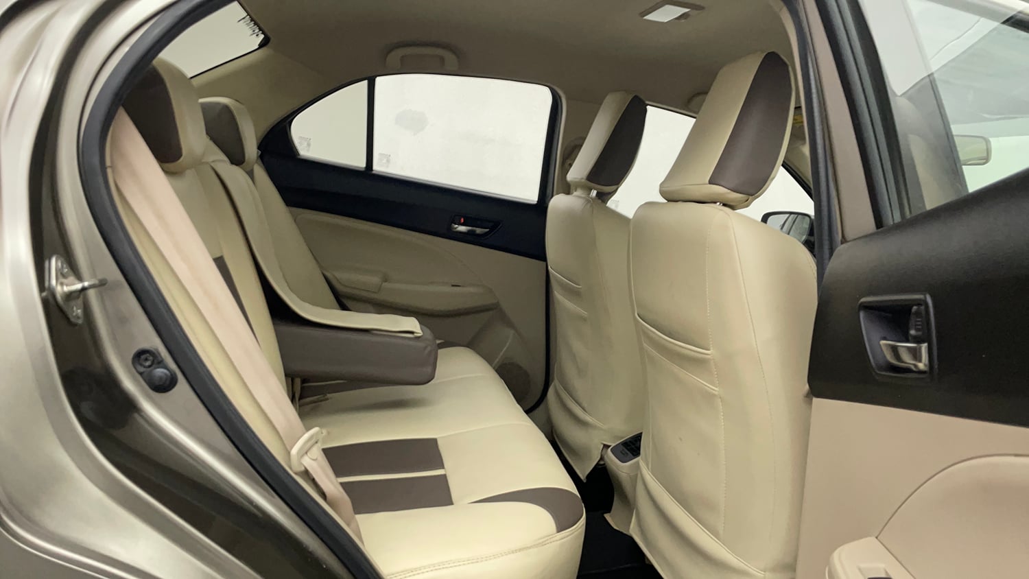 Used 2019 Maruti Suzuki Dzire VXi Petrol Manual interior RIGHT SIDE REAR DOOR CABIN VIEW