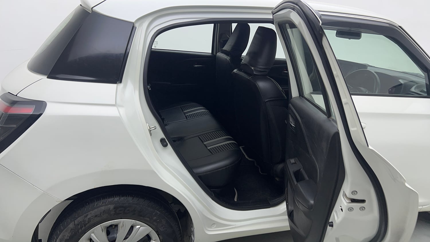 Used 2024 Maruti Suzuki Swift VXi (O) AMT Petrol Automatic interior RIGHT SIDE REAR DOOR CABIN VIEW