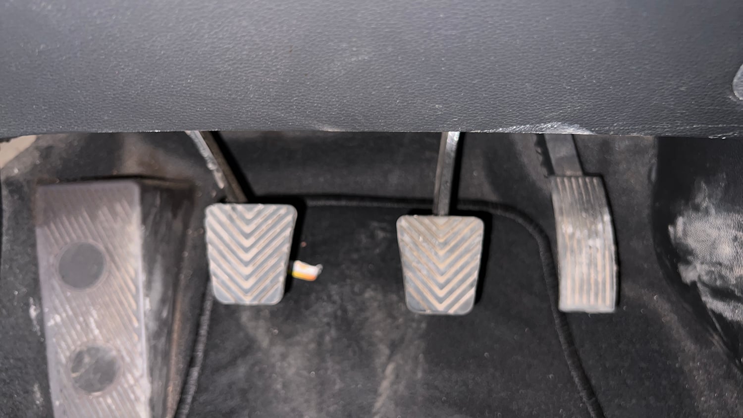 Used 2017 Hyundai Elite i20 Sportz 1.2 Petrol Manual interior PEDALS VIEW