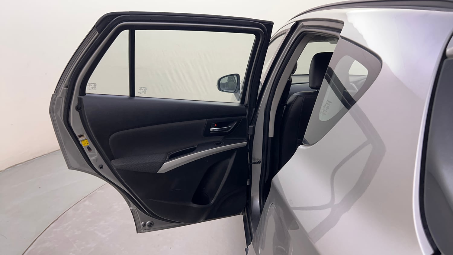 Used 2016 Maruti Suzuki S-Cross Zeta 1.3 Diesel Manual interior LEFT REAR DOOR OPEN VIEW
