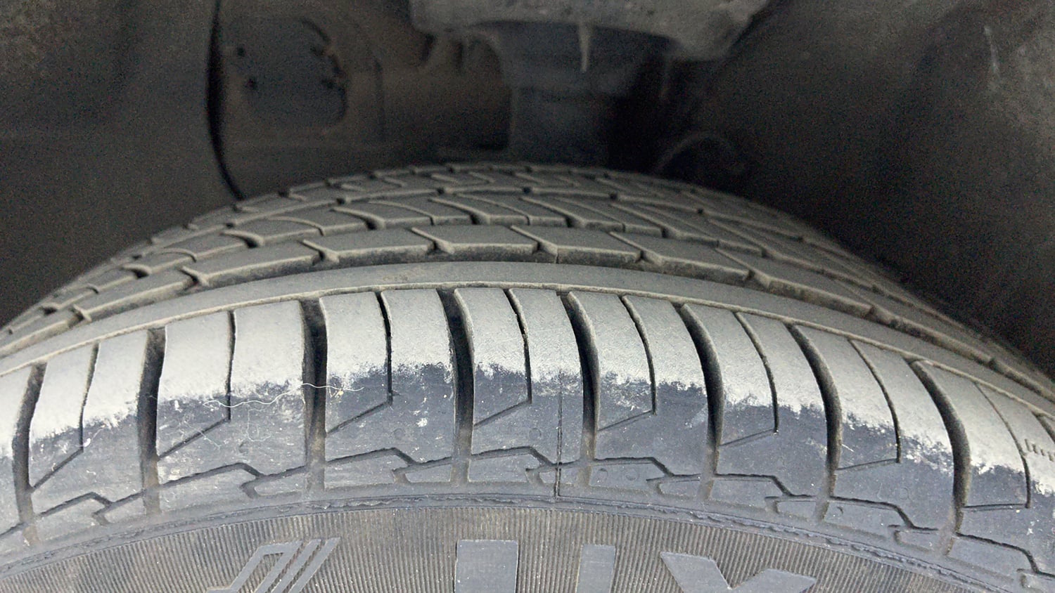 Used 2018 Hyundai i20 Active 1.2 SX Petrol Manual tyres LEFT FRONT TYRE TREAD VIEW