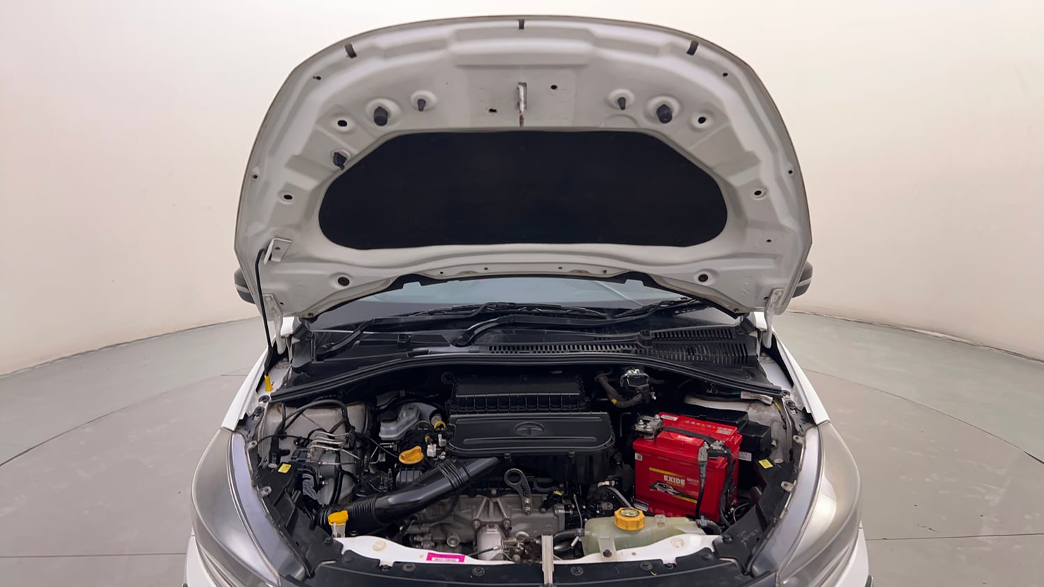 Used 2022 Tata Tiago XZA Plus Petrol Automatic engine ENGINE & BONNET OPEN FRONT VIEW